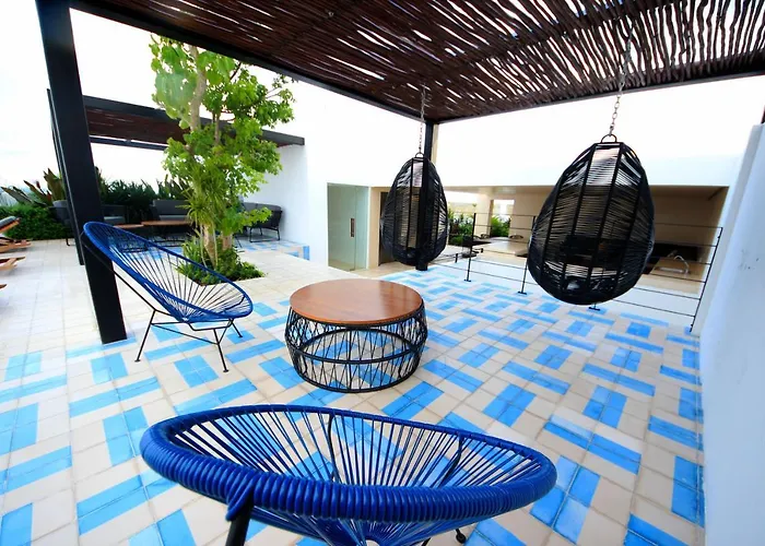 Spacious Studio, Amazing Rooftop With Sea View *